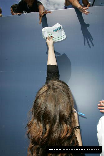 103.jpg