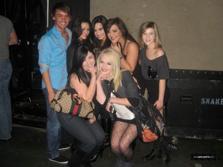 09.jpg