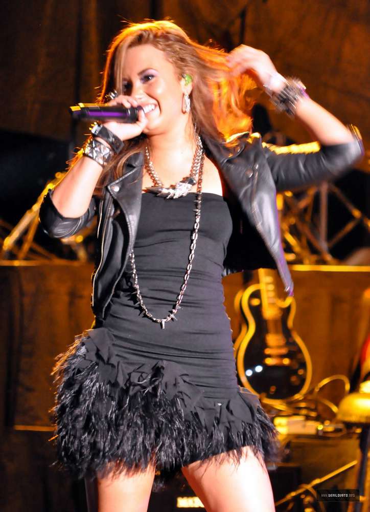 03.jpg
