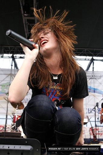 02.jpg