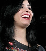 03.jpg