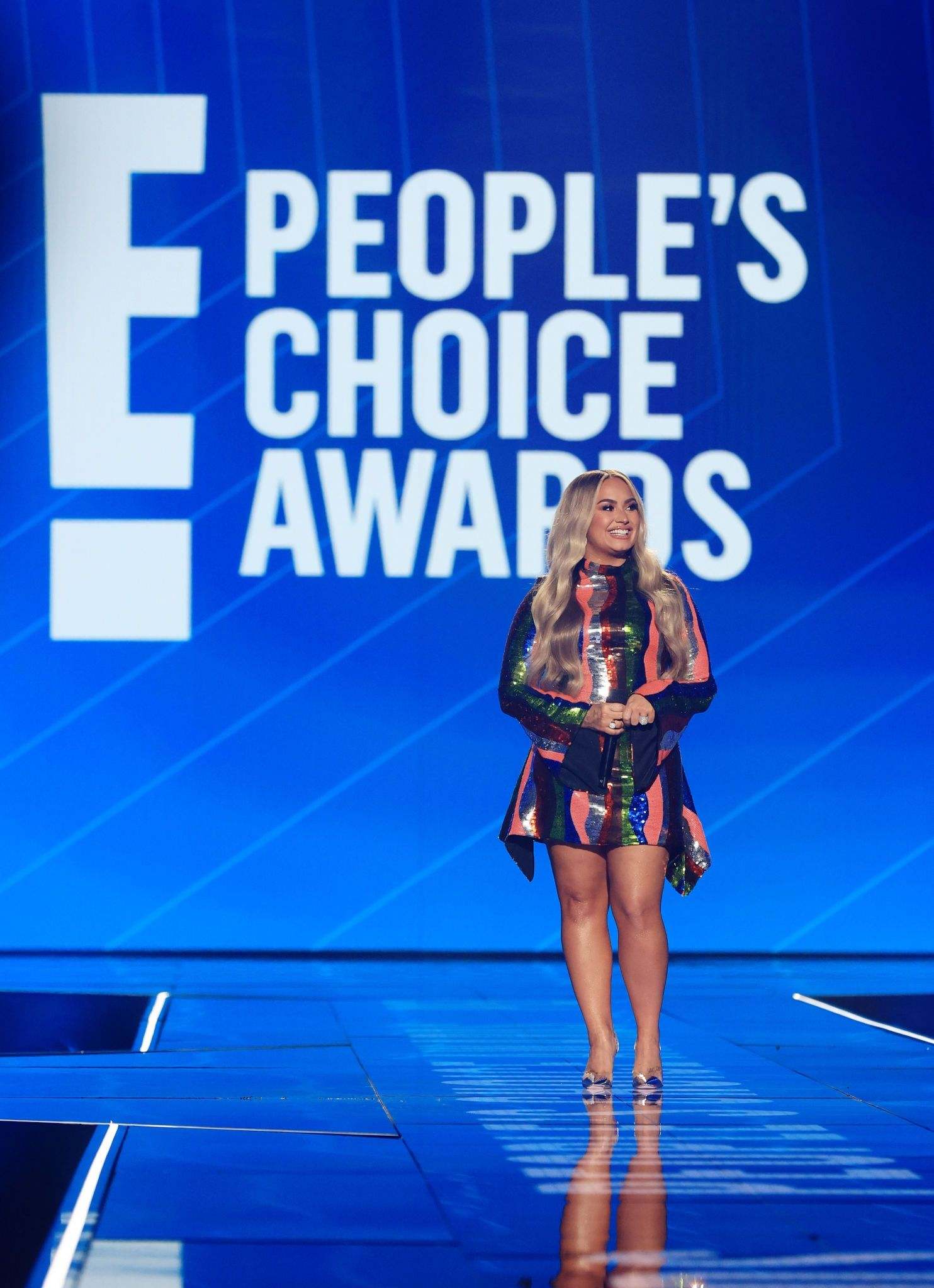 2020_E21_People_s_Choice_Awards_Show_-_November_15-19.jpg
