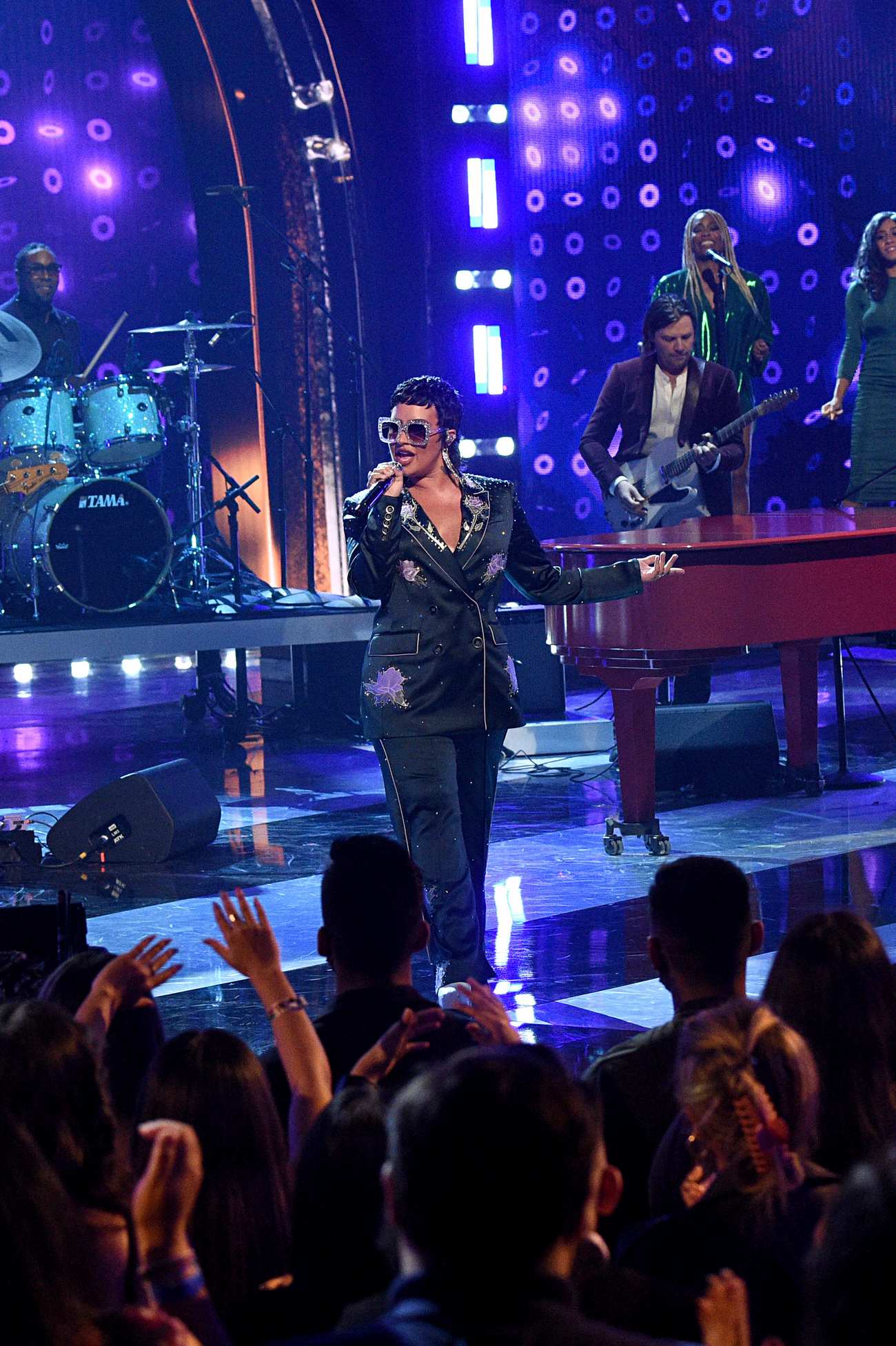 2021_iHeartRadio_Music_Awards_-_Show_11.jpg 2021_iHeartRadio_Music_Awards_-_Show_11.jpg