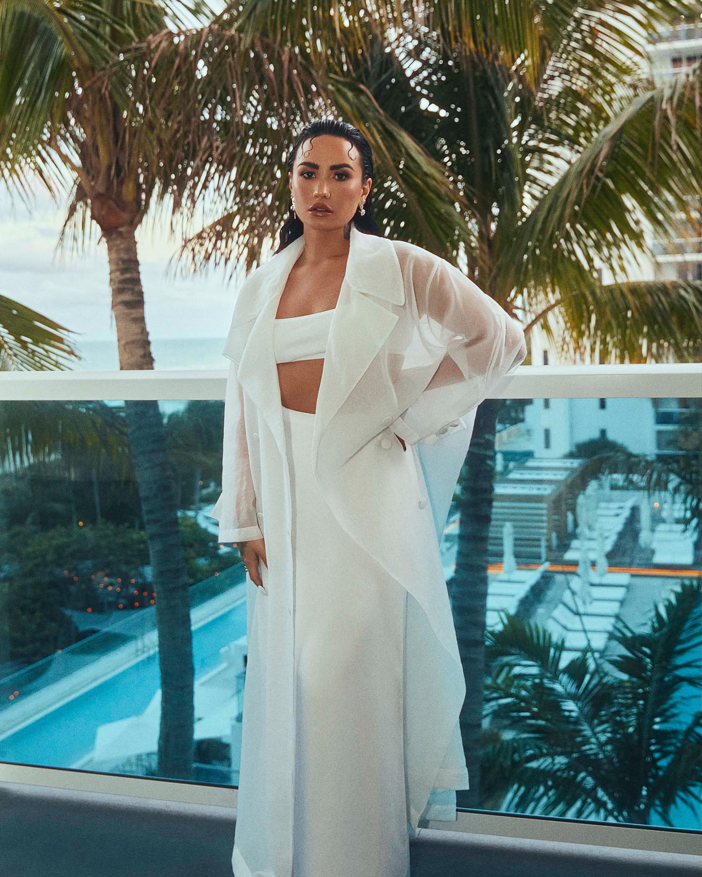 Demi_Lovato_-_Kent_Avery_photoshoot2C_March_202302.jpg