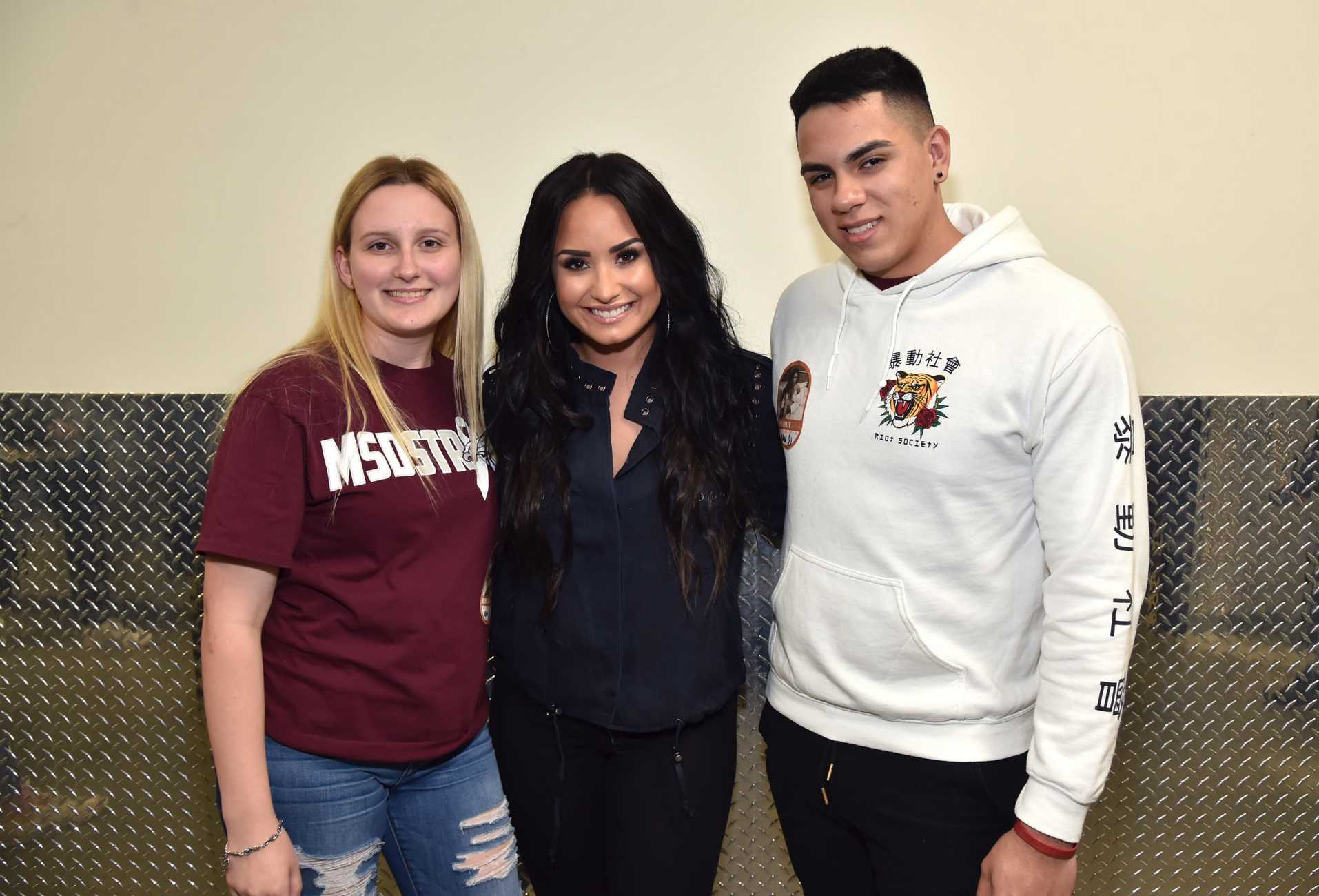 Demi_Lovato_-_Meet_and_Greet_-_Viejas_Arena_at_Aztec_Bowl_San_Diego_State_University_on_February_262C_2018-06.jpg