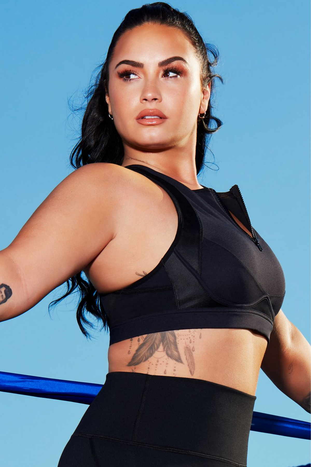 Fabletics_line_SpringSummer_202016.jpg