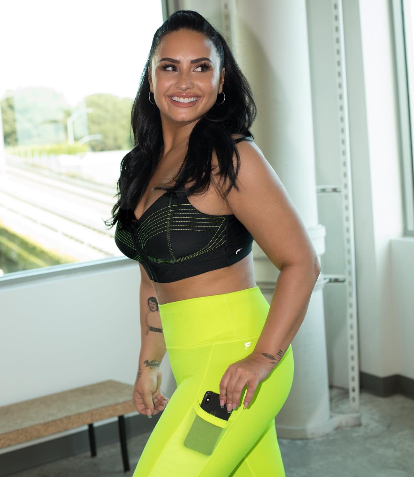 Fabletics_line_SpringSummer_20206.jpg