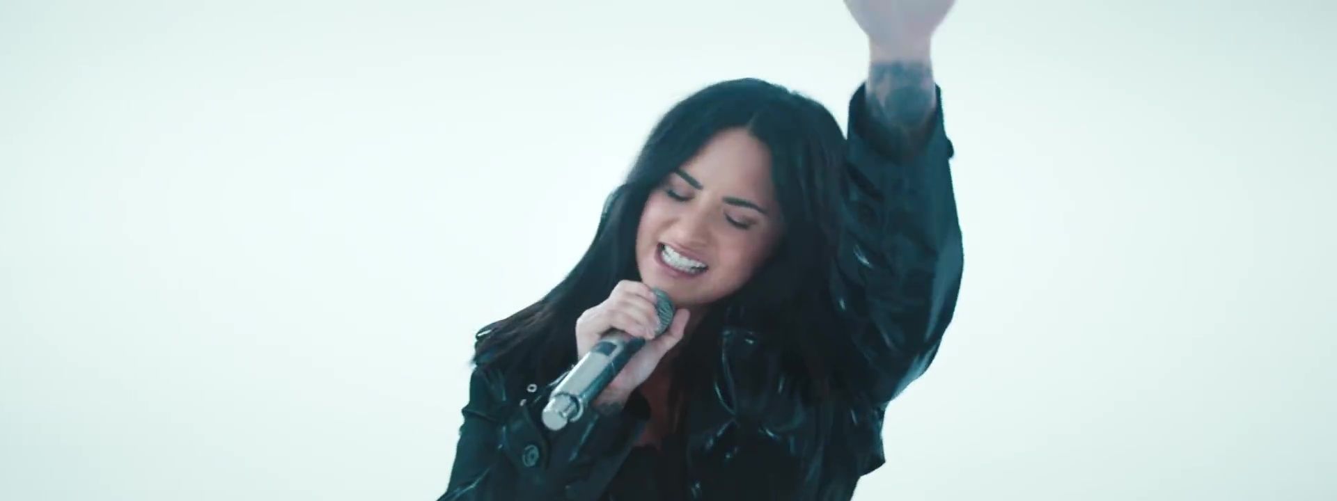 Fall_in_Line_Demi-17.jpg
