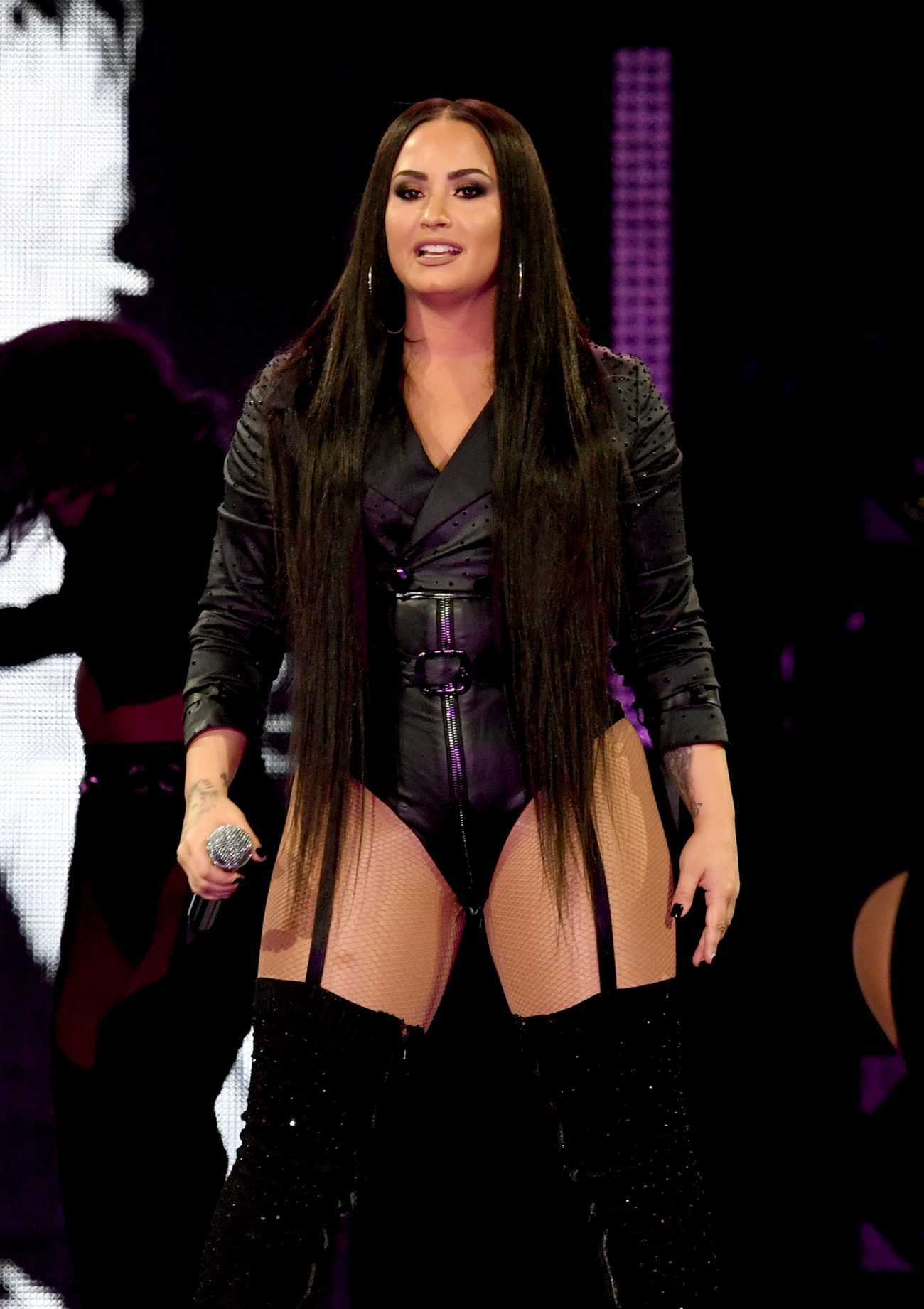 Forum_in_Los_Angeles_-_March_2nd00004.jpg