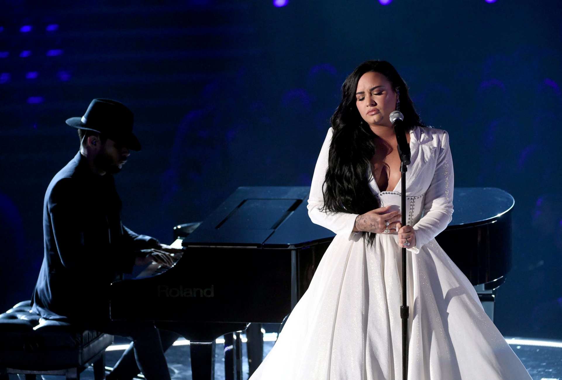 Grammy-16.jpg