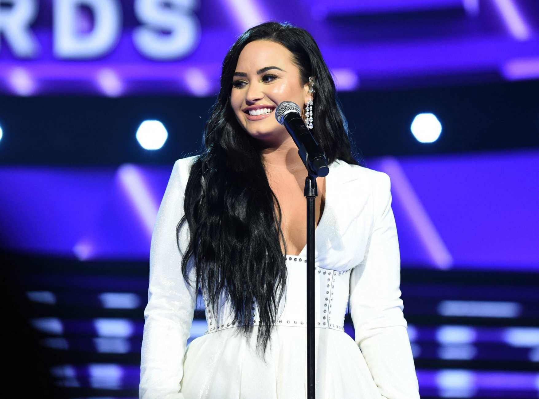 Grammy-75.jpg