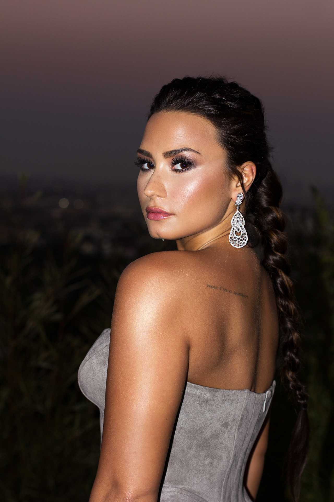 YouTube_s__Demi_Lovato_Simply_Complicated__Premiere_03.jpg