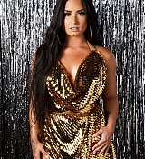 102_7_KIIS_FM_s_Jingle_Ball_04.jpg