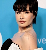 Demi_Lovato_-_2022_UNICEF_Gala_at_The_Glasshouse2C_New_York_City_-_November_292C_202205.jpg