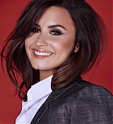 Demi_Lovato_-_Dennis_Leupold_Photoshoots_2017-02.jpg