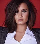 Demi_Lovato_-_Dennis_Leupold_Photoshoots_2017-04.jpg