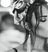 Demi_Lovato_-_Legend_2017-02.jpg
