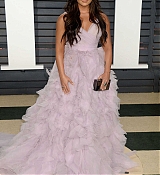 Demi_Lovato_-_Vanity_Fair_Oscar_Party_in_Los_Angeles_on_Feb_26-03.jpg