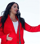 Demi_Lovato_-__March_For_Our_Lives__in_Washington2C_DC_on_March_24-12.jpg