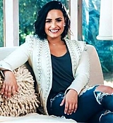 Devonne_by_Demi_2016-03.jpg