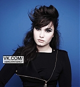 Girlfriend_Magazine-50.jpg
