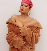 Glamour_2021_02.jpg
