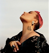 Glamour_2021_06.jpg