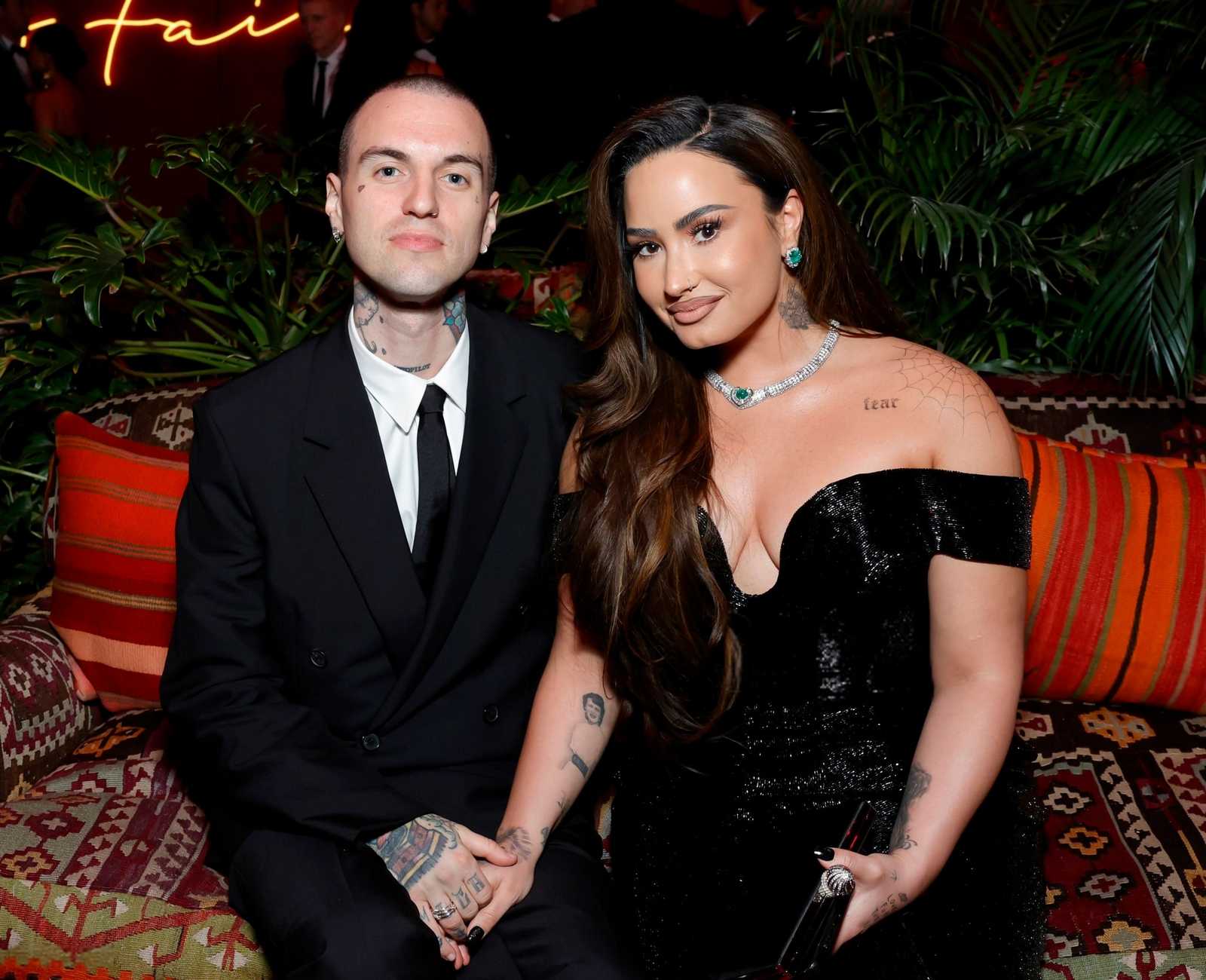 Demi_Lovato_-_2024_Vanity_Fair_Oscar_Party2C_Beverly_Hills_CA_-_March_102C_2024_11.jpg