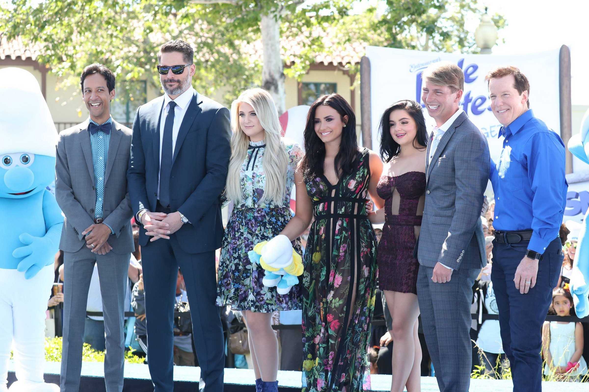 Smurfs_The_Lost_Village_World_Premiere_-_April_1-07.jpg Smurfs_The_Lost_Village_World_Premiere_-_April_1-07.jpg