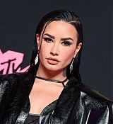 2023_MTV_Video_Music_Awards_-_Arrivals04.jpg