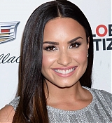 Demi_Lovato_-_Global_Citizen_and_Cadillac_House_Present_Demi_Lovato_Concert_in_NYC_September_21-07.jpg