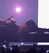 Demi_Lovato_-_Tell_Me_You_Love_Me_Tour_at_MGM_Grand_Garden_Arena_in_Las_Vegas2C_NV_-_March_32C_2018-06.jpg