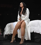 Demi_Lovato_-_Tell_Me_You_Love_Me_Tour_at_the_Barclay_Center_in_NYC_-_March_162C_2018-06.jpg
