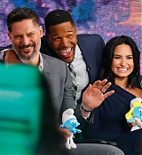 Demi_Lovato_-__Good_Morning_America__at_the_ABC_Times_Square_Studios_on_March_20-08.jpg