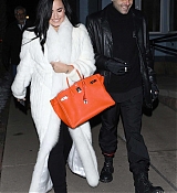 Demi_Lovato_-_and_Henri_Levy_out_for_a_romantic_dinner_in_Aspen2C_CO_January_22C_2019-03.jpg