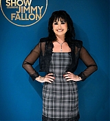 Demi_Lovato_-_attends_The_Tonight_Show_Starring_Jimmy_Fallon__August_162C_202223.jpg